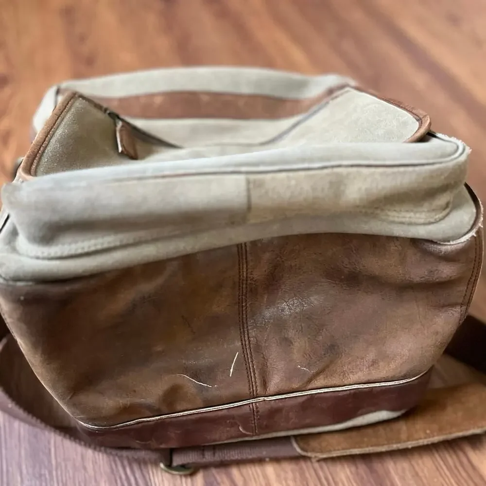 Vintage The Territory Ahead Leather Shoulder Bag Tan Brown Rugged Satchel